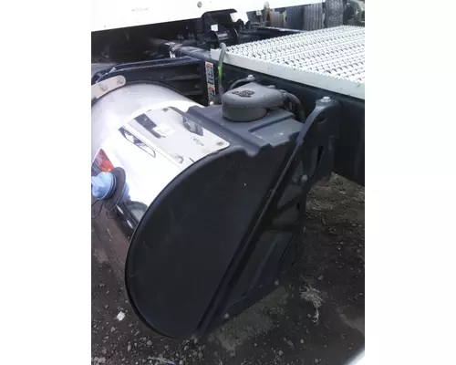 PETERBILT 579 DEF TANK