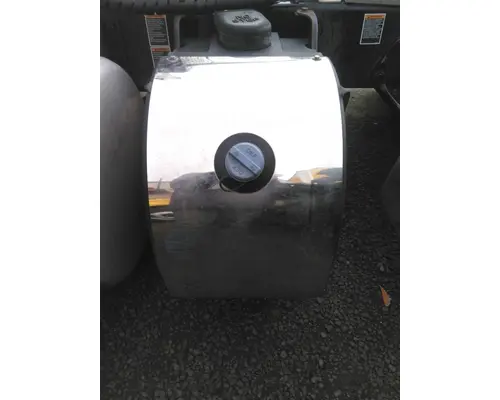 PETERBILT 579 DEF TANK