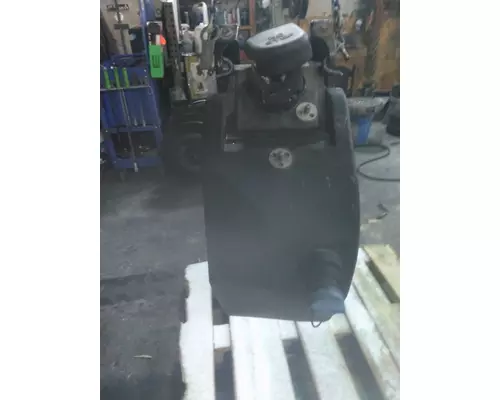 PETERBILT 579 DEF TANK