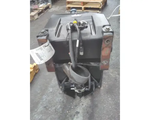 PETERBILT 579 DEF TANK