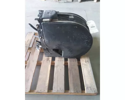 PETERBILT 579 DEF TANK