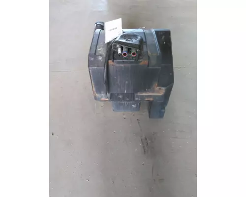 PETERBILT 579 DEF TANK