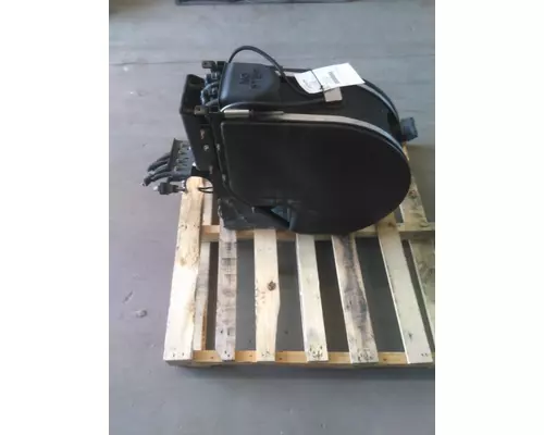 PETERBILT 579 DEF TANK