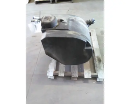 PETERBILT 579 DEF TANK