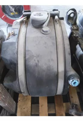 PETERBILT 579 DEF TANK