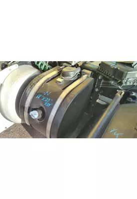 PETERBILT 579 DEF TANK