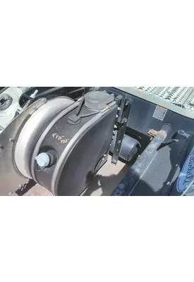 PETERBILT 579 DEF TANK