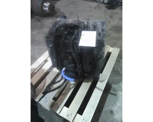 PETERBILT 579 DEF TANK