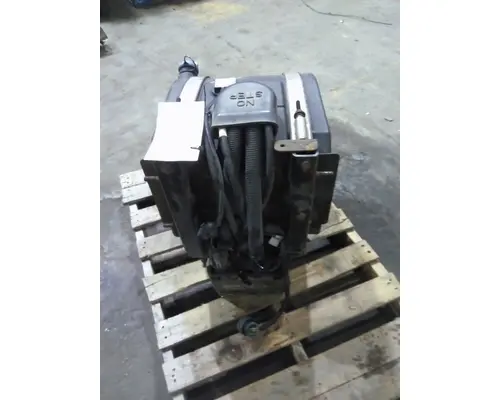 PETERBILT 579 DEF TANK