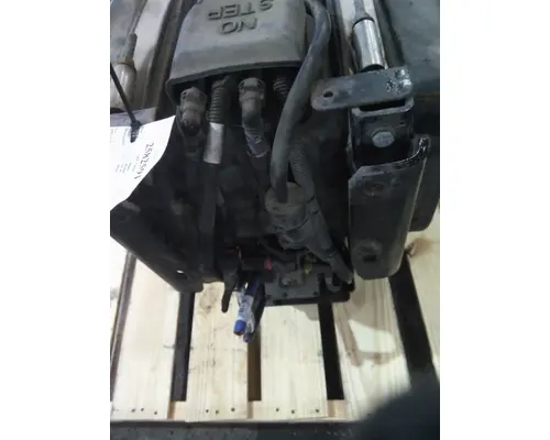 PETERBILT 579 DEF TANK