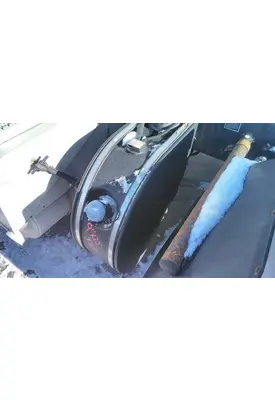 PETERBILT 579 DEF TANK