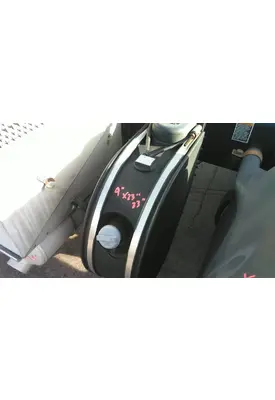 PETERBILT 579 DEF TANK