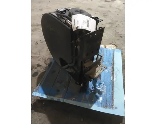 PETERBILT 579 DEF TANK