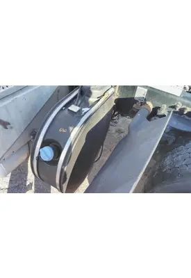 PETERBILT 579 DEF TANK