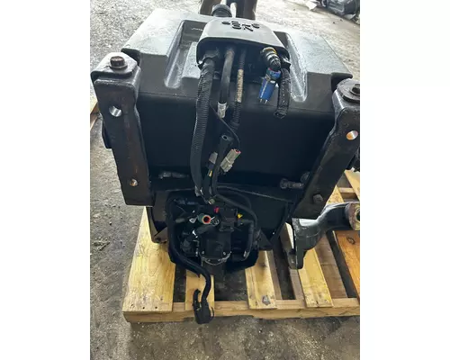 PETERBILT 579 DEF Tank