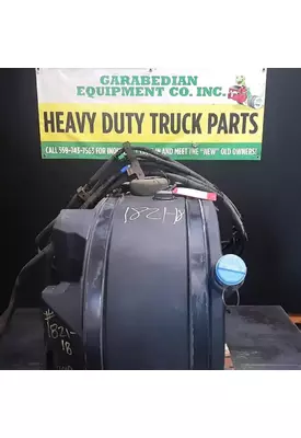 PETERBILT 579 DEF Tank