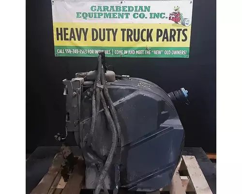 PETERBILT 579 DEF Tank
