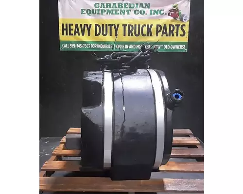 PETERBILT 579 DEF Tank