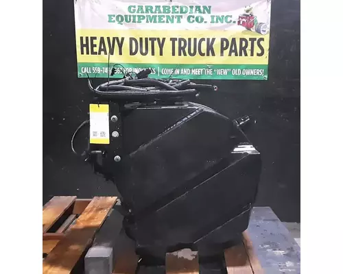 PETERBILT 579 DEF Tank