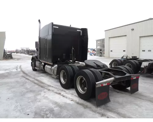 PETERBILT 579 DISMANTLED TRUCK