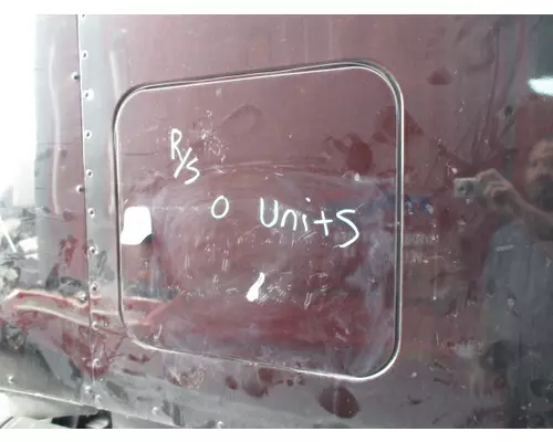 PETERBILT 579 DOOR, COMPARTMENT