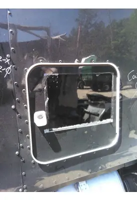 PETERBILT 579 DOOR, COMPARTMENT