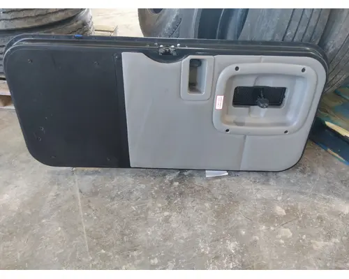 PETERBILT 579 DOOR, COMPARTMENT