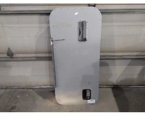 PETERBILT 579 DOOR, COMPARTMENT