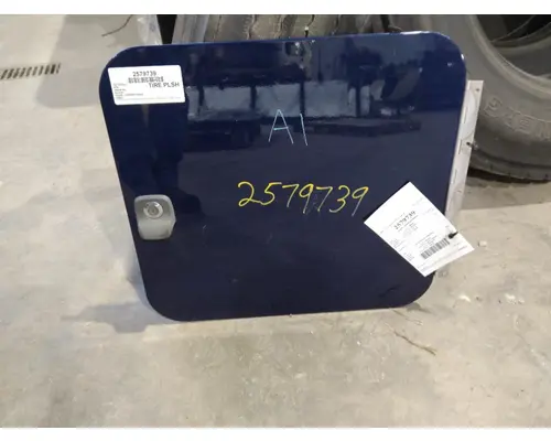 PETERBILT 579 DOOR, COMPARTMENT