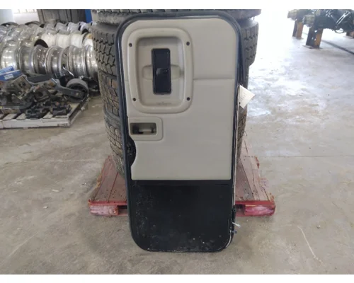 PETERBILT 579 DOOR, COMPARTMENT