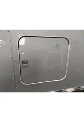 PETERBILT 579 DOOR, COMPARTMENT