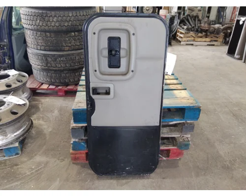 PETERBILT 579 DOOR, COMPARTMENT