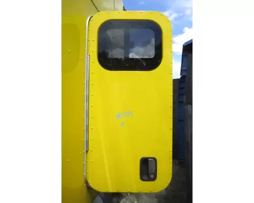 PETERBILT 579 DOOR, COMPARTMENT