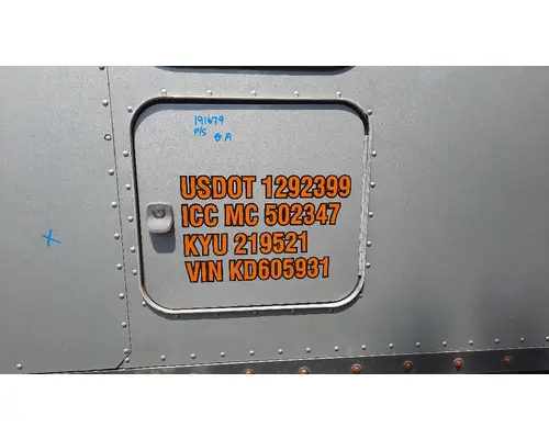 PETERBILT 579 DOOR, COMPARTMENT