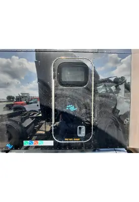 PETERBILT 579 DOOR, COMPARTMENT