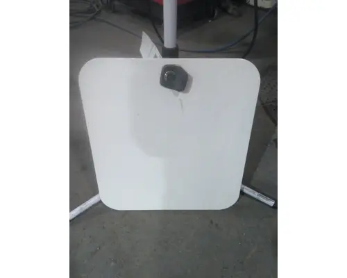 PETERBILT 579 DOOR, COMPARTMENT