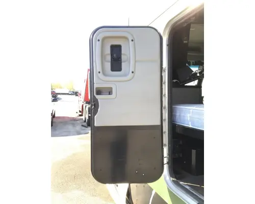 PETERBILT 579 DOOR, COMPARTMENT
