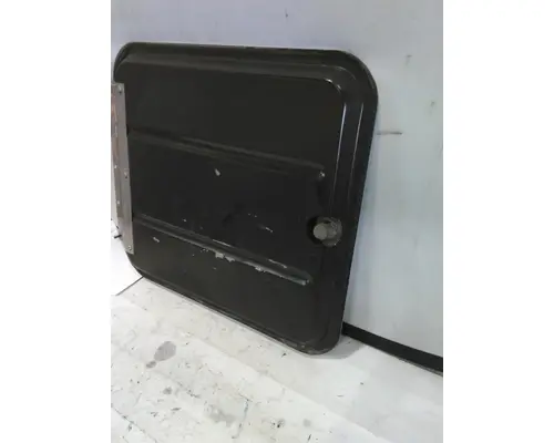 PETERBILT 579 DOOR, COMPARTMENT