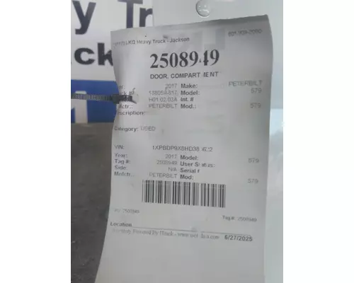 PETERBILT 579 DOOR, COMPARTMENT