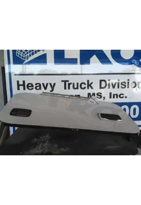 PETERBILT 579 DOOR, COMPARTMENT