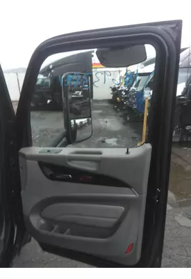 PETERBILT 579 DOOR ASSEMBLY, FRONT