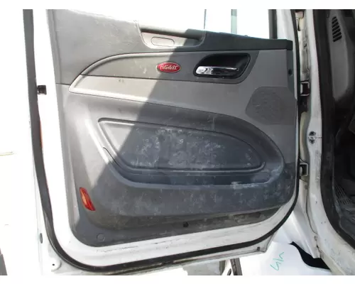 PETERBILT 579 DOOR ASSEMBLY, FRONT