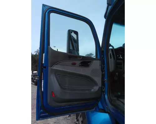 PETERBILT 579 DOOR ASSEMBLY, FRONT