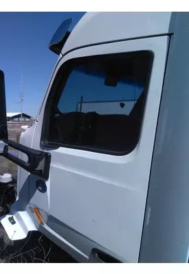 PETERBILT 579 DOOR ASSEMBLY, FRONT