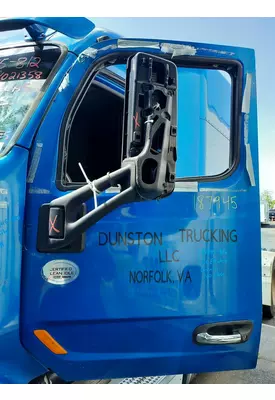 PETERBILT 579 DOOR ASSEMBLY, FRONT