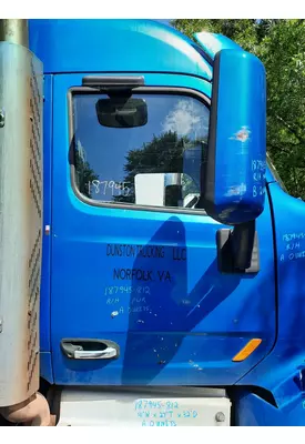 PETERBILT 579 DOOR ASSEMBLY, FRONT