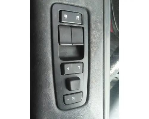 PETERBILT 579 DOOR ELECTRICAL SWITCH