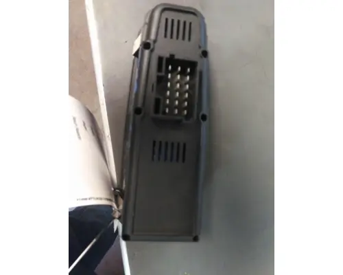PETERBILT 579 DOOR ELECTRICAL SWITCH