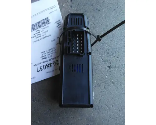 PETERBILT 579 DOOR ELECTRICAL SWITCH