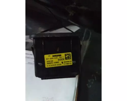 PETERBILT 579 DOOR ELECTRICAL SWITCH
